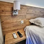 Ustaria Apartamento Peri